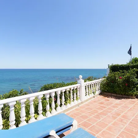 12 House In Front Of The Sea Вілла Фуенхірола
