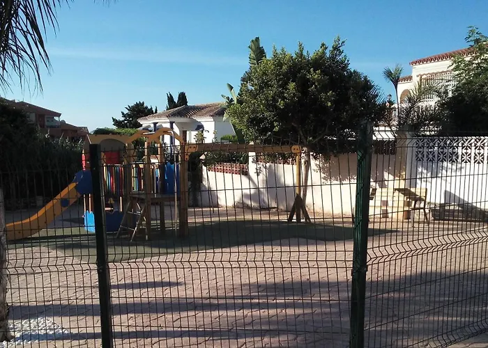 Hébergement de vacances 12 House In Front Of The Sea Mijas